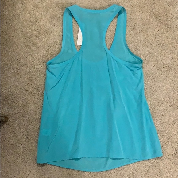 NWT Trina Turk Silk Tank - Picture 4 of 4